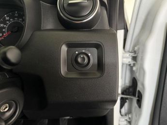 DACIA DUSTER 1.0 TCe Comfort Euro 6 (s/s) 5dr