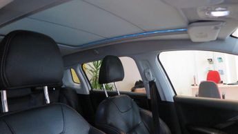 PEUGEOT 2008 1.6 e-HDi Feline