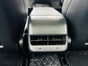 TESLA MODEL 3 (Dual Motor) Long Range