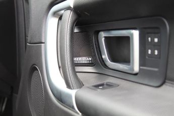 LAND ROVER DISCOVERY SPORT 2.0 Si4 HSE Dynamic Lux