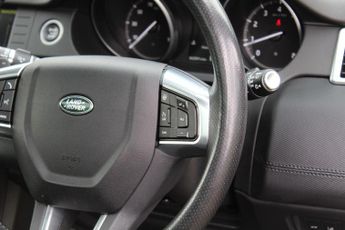 LAND ROVER DISCOVERY SPORT 2.0 Si4 HSE Dynamic Lux