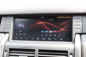 LAND ROVER DISCOVERY SPORT 2.0 Si4 HSE Dynamic Lux