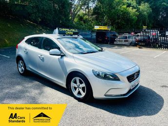 Volvo V40 2.0 Momentum D2