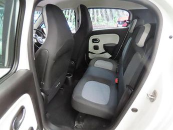 RENAULT TWINGO 1.0 SCe Dynamique Euro 6 (s/s) 5dr