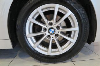 BMW 3 SERIES 2.0 320d ED Plus Saloon