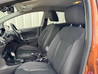 FORD FIESTA 1.6 Titanium Powershift Euro 5 5dr