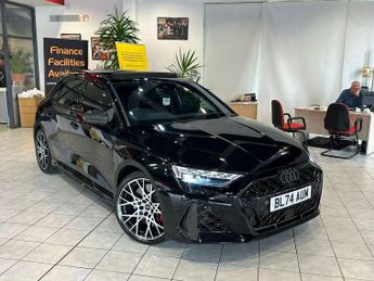 AUDI RS3 2.5 TFSI Carbon Vorsprung