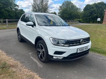 Volkswagen Tiguan 2.0 TDI BlueMotion Tech SE Navigation