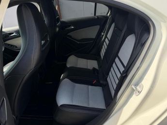 MERCEDES-BENZ A CLASS 1.6 A180 Sport 7G-DCT Euro 6 (s/s) 5dr