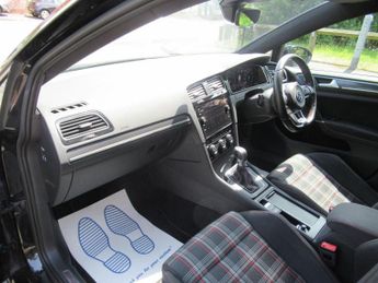 VOLKSWAGEN GOLF 2.0 TSI GTI Performance DSG Euro 6 (s/s) 5dr