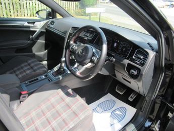 VOLKSWAGEN GOLF 2.0 TSI GTI Performance DSG Euro 6 (s/s) 5dr