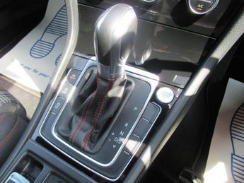 VOLKSWAGEN GOLF 2.0 TSI GTI Performance DSG Euro 6 (s/s) 5dr
