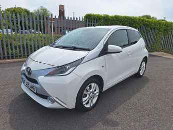 Toyota AYGO 1.0 VVT-i x-pure