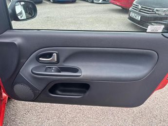 RENAULT CLIO 1.5 dCi Extreme 3