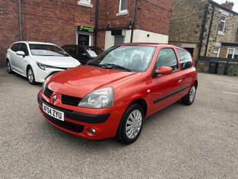 RENAULT CLIO 1.5 dCi Extreme 3