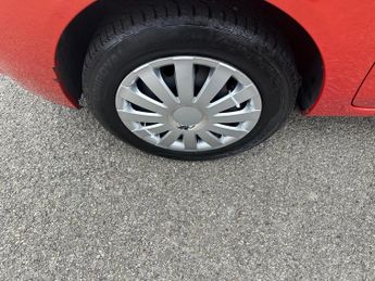 RENAULT CLIO 1.5 dCi Extreme 3