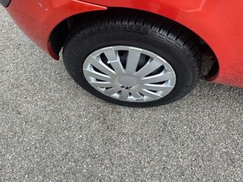 RENAULT CLIO 1.5 dCi Extreme 3