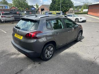 PEUGEOT 2008 1.2 PureTech Active