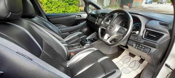 NISSAN LEAF 40kWh Tekna
