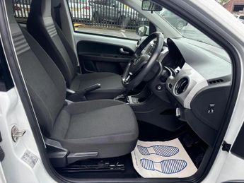 VOLKSWAGEN E-UP! 36.8kWh e-up!