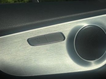 MERCEDES-BENZ C CLASS 2.0 C200 Sport