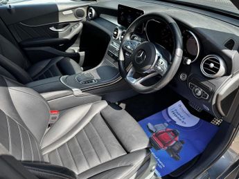 MERCEDES-BENZ GLC 2.0 GLC220d AMG Line