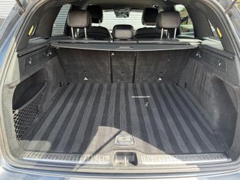 MERCEDES-BENZ GLC 2.0 GLC220d AMG Line