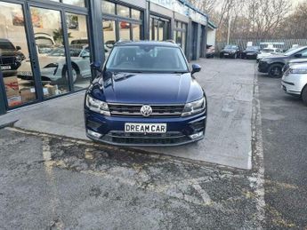 Volkswagen Tiguan 2.0 TDI BlueMotion Tech SE DSG Euro 6 (s/s) 5dr