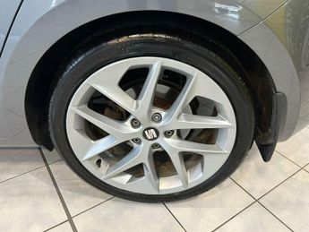 SEAT LEON 2.0 TDI CR FR