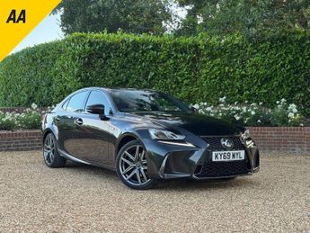 Lexus IS 2.5 300h F Sport