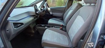 VOLKSWAGEN ID.3 Pro 58kWh Life
