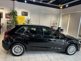 AUDI A3 1.6 TDI SE Technik