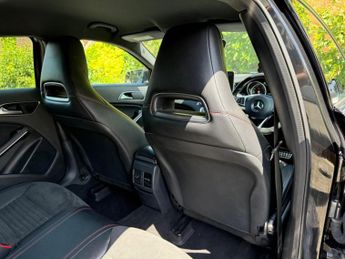 MERCEDES-BENZ A CLASS 2.1 A200d AMG Line 7G-DCT Euro 6 (s/s) 5dr