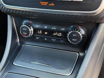 MERCEDES-BENZ A CLASS 2.1 A200d AMG Line 7G-DCT Euro 6 (s/s) 5dr