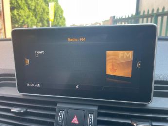 AUDI Q5 2.0 TFSI 45 S line