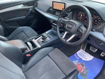 AUDI Q5 2.0 TFSI 45 S line