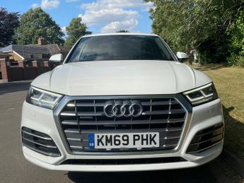AUDI Q5 2.0 TFSI 45 S line