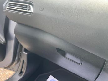 PEUGEOT 308 2.0 BlueHDi GT Line