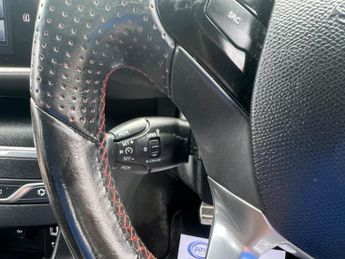 PEUGEOT 308 2.0 BlueHDi GT Line