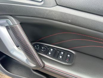 PEUGEOT 308 2.0 BlueHDi GT Line