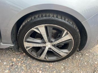 PEUGEOT 308 2.0 BlueHDi GT Line