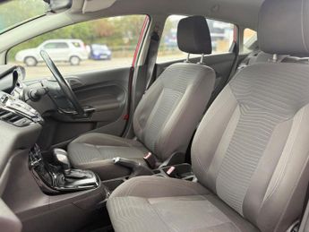 FORD FIESTA 1.0T EcoBoost Zetec Powershift Euro 6 5dr