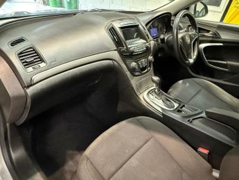 VAUXHALL INSIGNIA 2.0 CDTi Design
