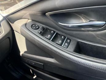 BMW M5 4.4 V8 M Performance Edition