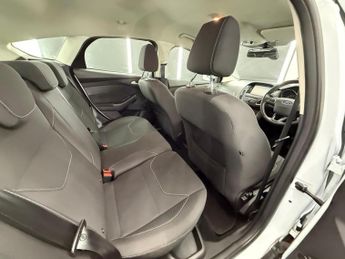 FORD FOCUS 1.6 Zetec Powershift Euro 6 5dr