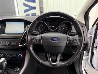 FORD FOCUS 1.6 Zetec Powershift Euro 6 5dr