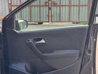 VOLKSWAGEN POLO 1.2 TSI BlueMotion