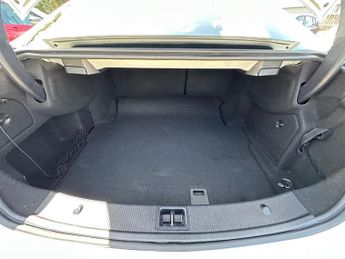 MERCEDES-BENZ E CLASS 3.0 E350d V6 AMG Line Edition