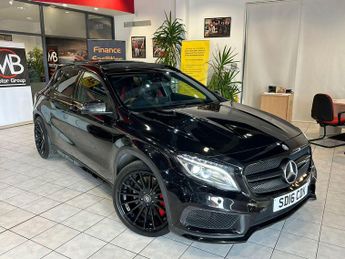 MERCEDES-BENZ GLA CLASS 2.0 GLA45 AMG
