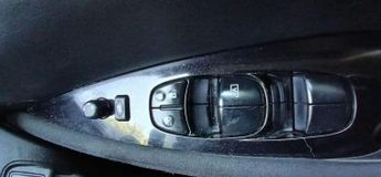 NISSAN LEAF 30kWh Black Edition